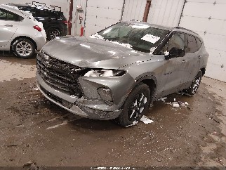 2024 Chevrolet Blazer, VIN 3GNKBCR41RS208430. Фото 2 з 6 з аукціону IAAI. Каталог авто зі США OpenDataCar.