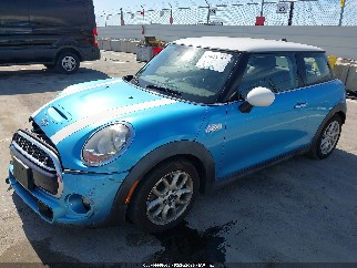 2016 Mini Hardtop, VIN WMWXP7C54G2A42602. Фото 2 з 6 з аукціону IAAI. Каталог авто зі США OpenDataCar.
