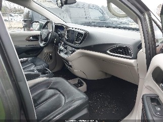 2017 Chrysler Pacifica, VIN 2C4RC1BG2HR702577. Фото 5 из 6 с аукциона IAAI. Каталог авто из США OpenDataCar.