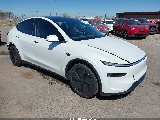 2026 Tesla Model Y, VIN 7SAYGDED2TF407747. Фото 1 з 6 з аукціону IAAI. Каталог авто зі США OpenDataCar.
