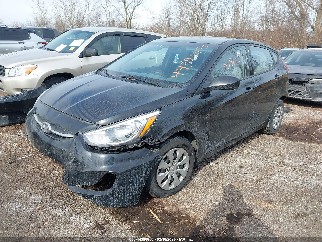 2015 Hyundai Accent, VIN KMHCT5AE2FU231703. Фото 2 з 6 з аукціону IAAI. Каталог авто зі США OpenDataCar.