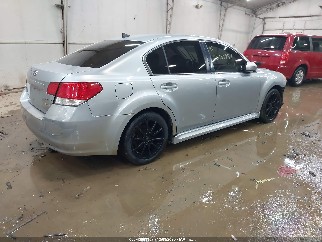 2012 Subaru Legacy, VIN 4S3BMBK62C3030971. Фото 4 з 6 з аукціону IAAI. Каталог авто зі США OpenDataCar.