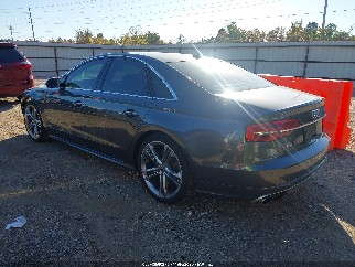 2015 Audi S8, VIN WAUK2AFD9FN005306. Фото 3 из 6 с аукциона IAAI. Каталог авто из США OpenDataCar.