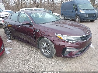 2019 Kia Optima, VIN 5XXGT4L33KG283370. Фото 1 з 6 з аукціону IAAI. Каталог авто зі США OpenDataCar.