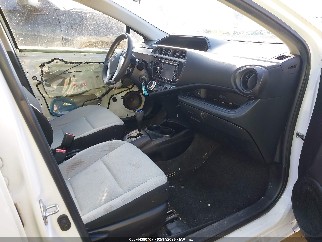 2016 Toyota Prius C, VIN JTDKDTB37G1115883. Фото 5 з 6 з аукціону IAAI. Каталог авто зі США OpenDataCar.
