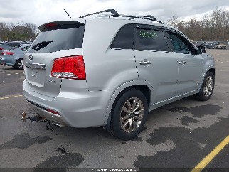 2011 Kia Sorento, VIN 5XYKWDA2XBG171009. Zdjęcie 4 z 6 z aukcji IAAI. Katalog aut z USA OpenDataCar.