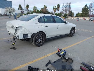 2024 Bmw i5, VIN WBY33FK09RCT02661. Фото 4 из 6 с аукциона IAAI. Каталог авто из США OpenDataCar.