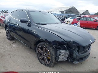 2023 Maserati Levante, VIN ZN661XUA6PX435575. Фото 1 из 6 с аукциона IAAI. Каталог авто из США OpenDataCar.