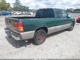 2002 Chevrolet Silverado 1500, VIN 2GCEC19T021386569. Zdjęcie 4 z 6 z aukcji IAAI. Katalog aut z USA OpenDataCar.