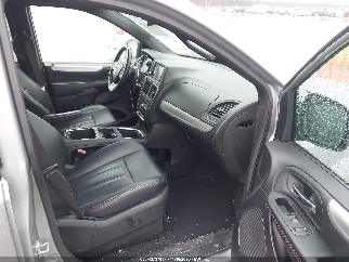 2017 Dodge Grand Caravan, VIN 2C4RDGEG4HR755728. Фото 5 з 6 з аукціону IAAI. Каталог авто зі США OpenDataCar.
