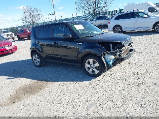 2017 Kia Soul, VIN KNDJN2A26H7882490. Фото 1 з 6 з аукціону IAAI. Каталог авто зі США OpenDataCar.