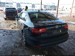 2017 Volkswagen Jetta, VIN 3VWDB7AJ7HM411400. Фото 3 з 6 з аукціону IAAI. Каталог авто зі США OpenDataCar.