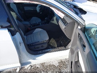 2019 Volkswagen Arteon, VIN WVWTR7AN7KE007491. Фото 5 из 6 с аукциона IAAI. Каталог авто из США OpenDataCar.