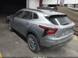 2025 Chevrolet Trax, VIN KL77LKEP8SC186831. Фото 3 з 6 з аукціону IAAI. Каталог авто зі США OpenDataCar.