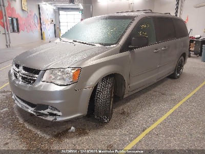 2013 Dodge Grand Caravan, VIN 2C4RDGBG3DR672399. Фото 2 з 6 з аукціону IAAI. Каталог авто зі США OpenDataCar.