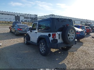 2015 Jeep Wrangler, VIN 1C4AJWAG0FL679226. Фото 3 з 6 з аукціону IAAI. Каталог авто зі США OpenDataCar.