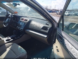 2017 Subaru Legacy, VIN 4S3BNAA6XH3030913. Фото 5 з 6 з аукціону IAAI. Каталог авто зі США OpenDataCar.