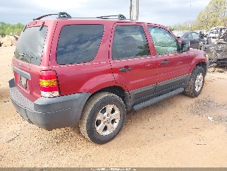 2005 Ford Escape, VIN 1FMYU03165KA08929. Zdjęcie 4 z 6 z aukcji IAAI. Katalog aut z USA OpenDataCar.