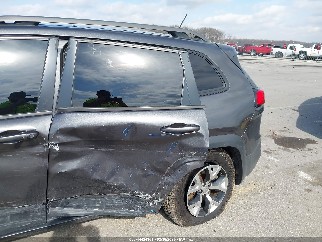 2015 Jeep Cherokee, VIN 1C4PJMBS0FW578073. Фото 6 з 6 з аукціону IAAI. Каталог авто зі США OpenDataCar.