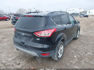 2016 Ford Escape, VIN 1FMCU9GX6GUB09019. Фото 4 з 6 з аукціону IAAI. Каталог авто зі США OpenDataCar.