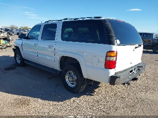 2003 Chevrolet Suburban 2500, VIN 3GNGK26G53G208200. Фото 3 из 6 с аукциона IAAI. Каталог авто из США OpenDataCar.