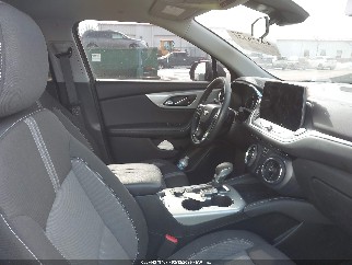 2024 Chevrolet Blazer, VIN 3GNKBCR47RS283987. Фото 5 з 6 з аукціону IAAI. Каталог авто зі США OpenDataCar.