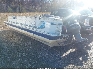 1995 Suntracker Hurricane, VIN 6D7P7188E494. Фото 3 з 6 з аукціону IAAI. Каталог авто зі США OpenDataCar.