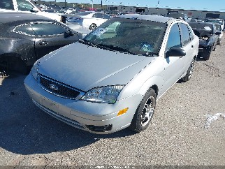 2007 Ford Focus, VIN 1FAFP34N47W205606. Фото 2 з 6 з аукціону IAAI. Каталог авто зі США OpenDataCar.