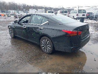 2024 Nissan Altima, VIN 1N4BL4DV9RN305158. Фото 3 з 6 з аукціону IAAI. Каталог авто зі США OpenDataCar.