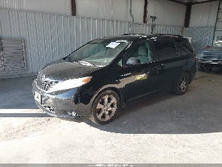 2015 Toyota Sienna, VIN 5TDKK3DC6FS634685. Фото 2 з 6 з аукціону IAAI. Каталог авто зі США OpenDataCar.