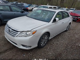 2011 Toyota Avalon, VIN 4T1BK3DBXBU375420. Фото 2 з 6 з аукціону IAAI. Каталог авто зі США OpenDataCar.