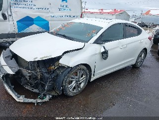 2019 Hyundai Elantra, VIN KMHD84LF1KU837672. Фото 2 з 6 з аукціону IAAI. Каталог авто зі США OpenDataCar.