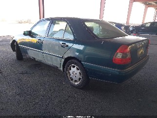 1995 Mercedes-benz C-Class, VIN WDBHA28E3SF189110. Фото 3 з 6 з аукціону IAAI. Каталог авто зі США OpenDataCar.