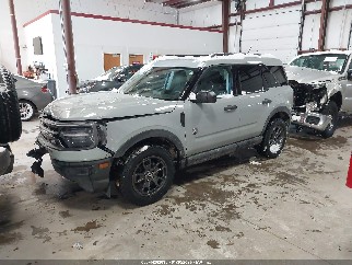 2022 Ford Bronco Sport, VIN 3FMCR9B69NRE19606. Фото 2 з 6 з аукціону IAAI. Каталог авто зі США OpenDataCar.
