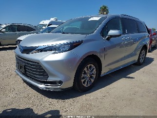 2025 Toyota Sienna, VIN 5TDJRKECXSS284438. Photo 2 of 6 from IAAI auction. OpenDataCar US salvage catalog.