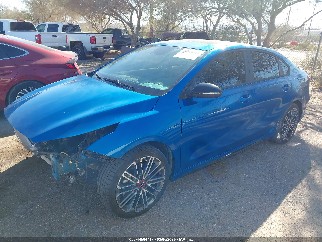 2024 Kia Forte, VIN 3KPF44AC0RE735824. Zdjęcie 2 z 6 z aukcji IAAI. Katalog aut z USA OpenDataCar.