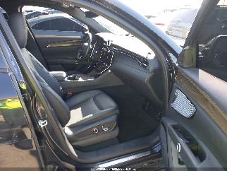 2023 Maserati Grecale, VIN ZN682AVM7P7429005. Фото 5 з 6 з аукціону IAAI. Каталог авто зі США OpenDataCar.