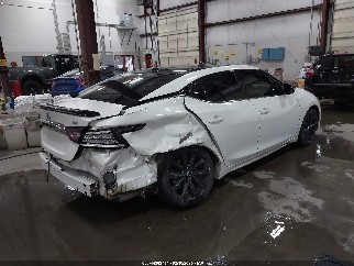 2019 Nissan Maxima, VIN 1N4AA6AV0KC383704. Фото 4 з 6 з аукціону IAAI. Каталог авто зі США OpenDataCar.