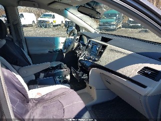 2011 Toyota Sienna, VIN 5TDKA3DC9BS005189. Фото 5 з 6 з аукціону IAAI. Каталог авто зі США OpenDataCar.