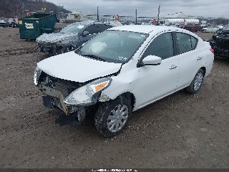 2017 Nissan Versa, VIN 3N1CN7AP9HL843585. Фото 2 з 6 з аукціону IAAI. Каталог авто зі США OpenDataCar.