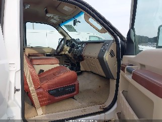 2008 Ford F-250, VIN 1FTSW21RX8EE02008. Zdjęcie 5 z 6 z aukcji IAAI. Katalog aut z USA OpenDataCar.