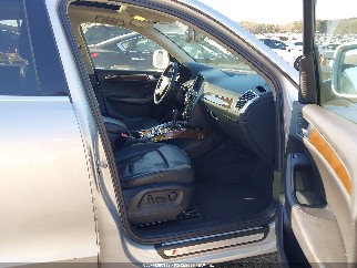 2011 Audi Q5, VIN WA1DKAFP7BA026950. Фото 5 з 6 з аукціону IAAI. Каталог авто зі США OpenDataCar.