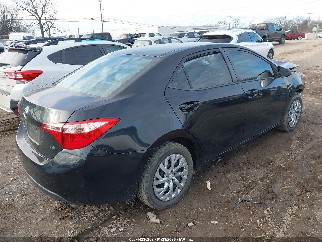 2017 Toyota Corolla, VIN 5YFBURHE6HP662006. Zdjęcie 4 z 6 z aukcji IAAI. Katalog aut z USA OpenDataCar.