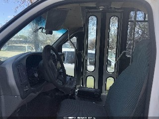 2000 Chevrolet Express 2500, VIN 1GBJG31J0Y1231998. Фото 5 з 6 з аукціону IAAI. Каталог авто зі США OpenDataCar.