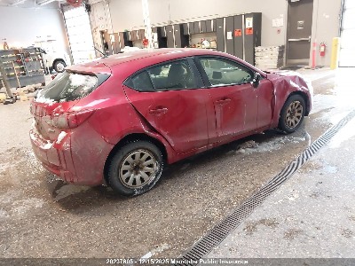 2017 Mazda 3, VIN 3MZBN1K7XHM128357. Фото 4 з 6 з аукціону IAAI. Каталог авто зі США OpenDataCar.