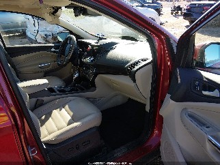 2019 Ford Escape, VIN 1FMCU0J90KUB00962. Фото 5 з 6 з аукціону IAAI. Каталог авто зі США OpenDataCar.