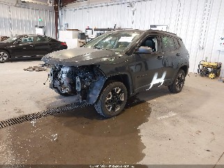 2018 Jeep Compass, VIN 3C4NJDDB1JT199232. Фото 2 з 6 з аукціону IAAI. Каталог авто зі США OpenDataCar.