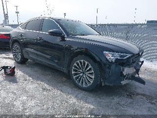 2022 Audi e-tron Sportback, VIN WA11AAGE6NB037939. Фото 1 из 6 с аукциона IAAI. Каталог авто из США OpenDataCar.