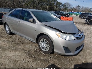 2014 Toyota Camry, VIN 4T1BF1FK1EU315617. Фото 1 з 6 з аукціону IAAI. Каталог авто зі США OpenDataCar.