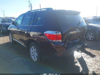 2013 Toyota Highlander, VIN 5TDZK3EHXDS126371. Фото 3 з 6 з аукціону IAAI. Каталог авто зі США OpenDataCar.